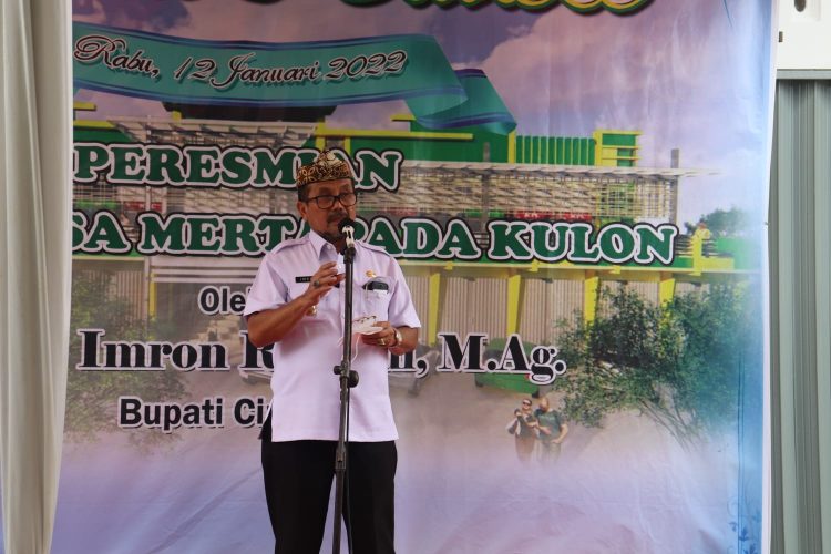 Bupati Cirebon Resmikan Pasar Desa Mertapada Kulon