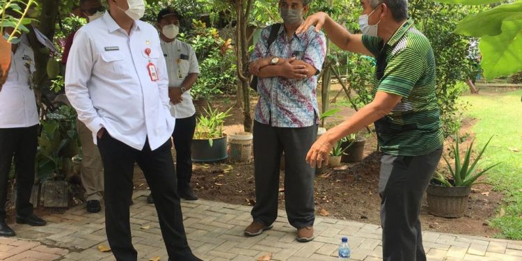 Bupati Tangerang Mengunjungi Pembangunan Miniatur Tol Air di Bawah Sungai
