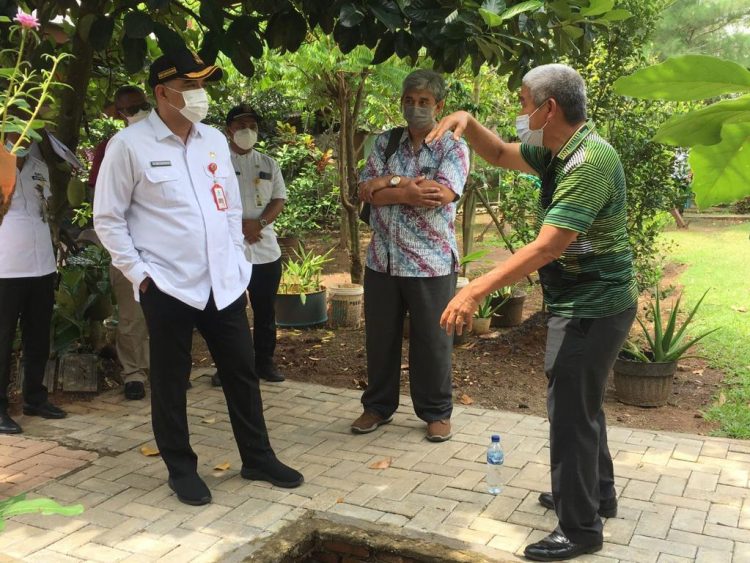 Bupati Tangerang Mengunjungi Pembangunan Miniatur Tol Air di Bawah Sungai