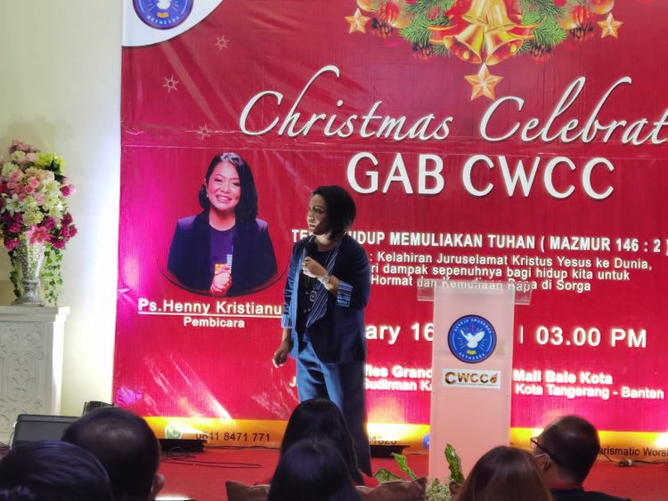 Natal GAB CWCC Bersama Ps.Henny Kristianus ” Persahabatan Dengan Dunia Adalah Bermusuhan Dengan Allah”
