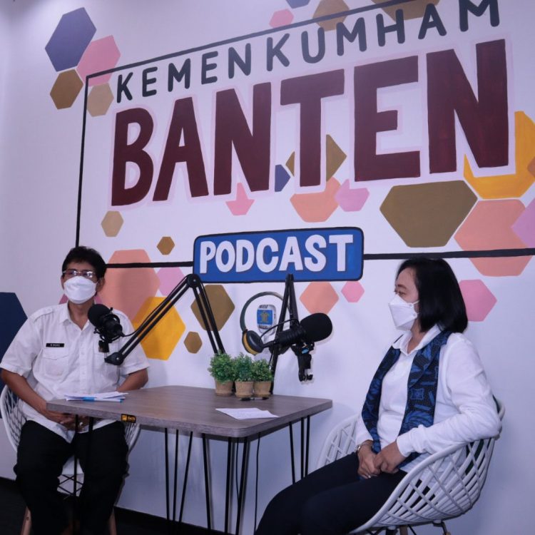 Kantor Wilayah Kemenkumham Banten Adakan Layanan Paspor Simpatik Dalam Rangka Hari Bahakti Imigrasi ke 72