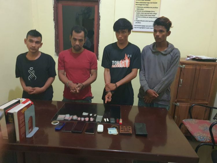 Diduga Sedang Gunakan Sabu, 4 Warga Jalan Syuhada di Ciduk Polsek Sinaboi
