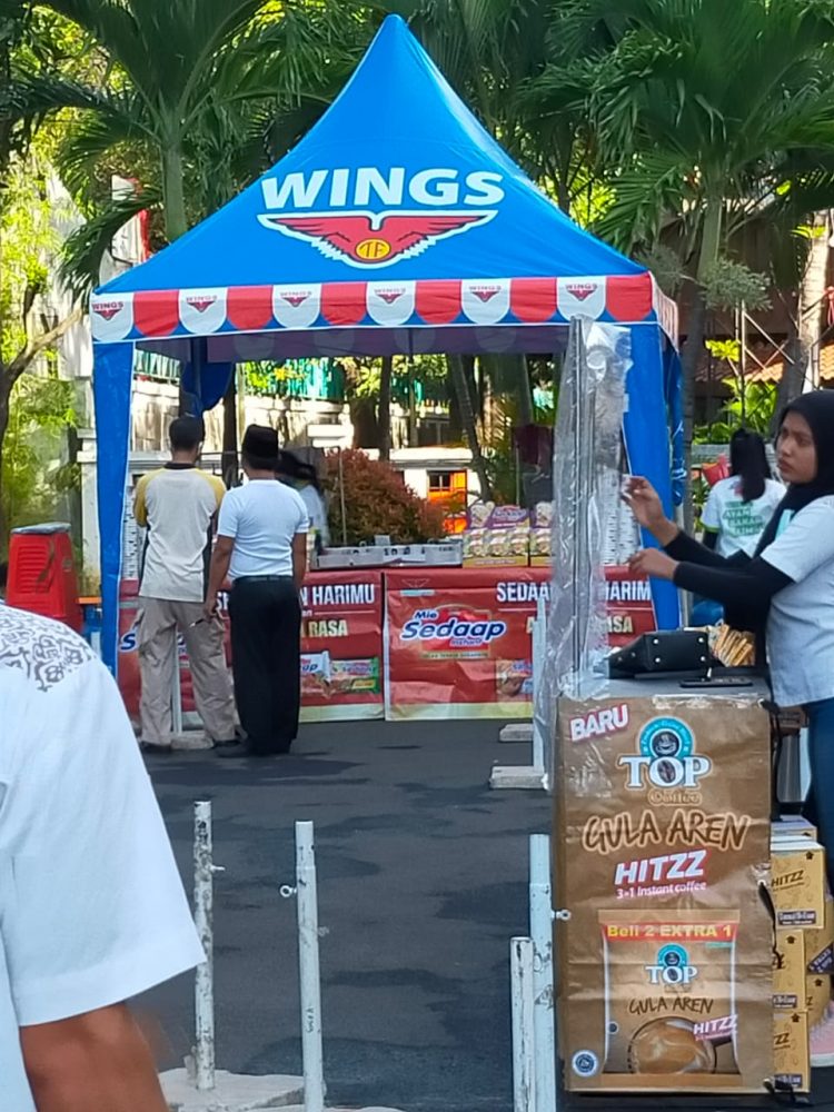 Jumat Berkah Di Lingkungan Walikota Jakut Bekerja Sama Dengan PT. Sayap Mas Utama