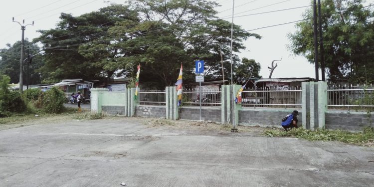 Jaga Kebersihan,Camat Gunung Kaler Gelar Kerja Bhakti Jumsih