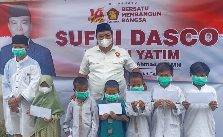 Dalam Rangka HUT Gerinda Ke-14,Ketua Harian DPP Gerinda Sufmi Dasco Santuni 140 Anak Yatim