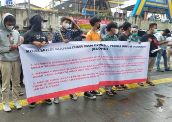 KMDPHI Lakukan Aksi Unjuk Rasa Di Kantor Walikota Jakut Terkait Ormas Tidak Terdaftar Agar Ditertibkan