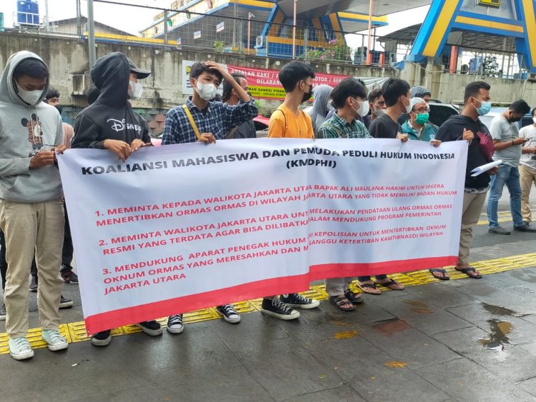 KMDPHI Lakukan Aksi Unjuk Rasa Di Kantor Walikota Jakut Terkait Ormas Tidak Terdaftar Agar Ditertibkan