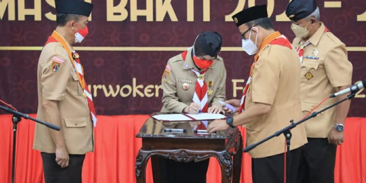 Lantik Mabicab Banyumas, Atikoh : Jangan Merasa Cukup, Terus Berprestasi