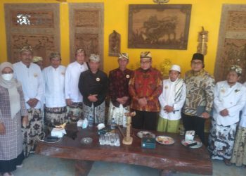 Saresehan Bebarengan Sejarah Singhapura Cirebon