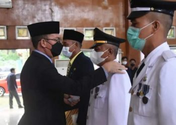 Wali Kota Pagar Alam Lantik 7 Pejabat Pimpinan Tinggi Pratama Serta 81 Jabatan Administrator dan Pengawas
