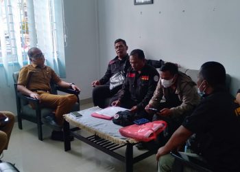 Cabang LBHK – Wartawan Kabupaten Samosir, Sambangi Kesbangpol Pemkab Samosir Guna Melaporkan Keberadaan Lembaganya
