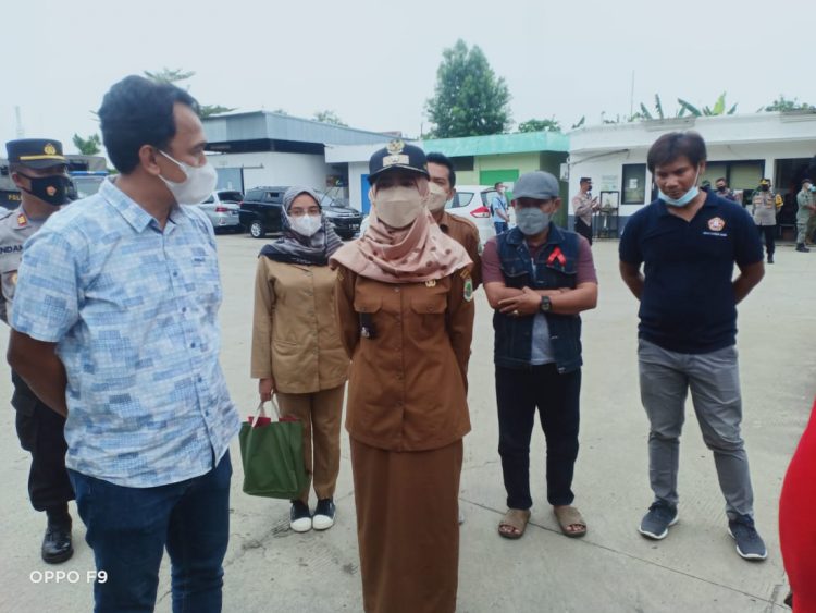 Warga & Karang Taruna Desa Ciasem Baru Adakan Unras, Berharap PT C.Site TEXPIA Akomodir Warga Desa Bekerja