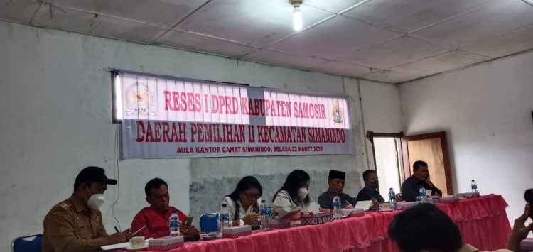 Pimpinan dan anggota DPRD Kabupaten Samosir Melaksanakan Reses I, di 4 Dapil