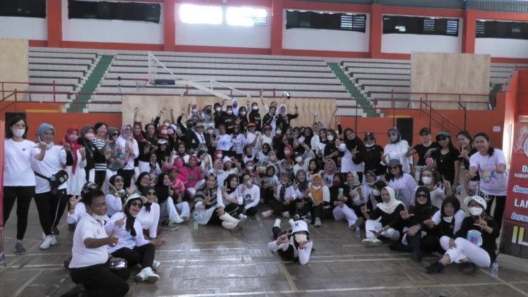 ILDI Banyumas Kenalkan Olahraga Langkah Dansa