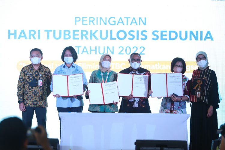 Peringatan Hari Tuberkulosis Sedunia, Pemprov DKI Jakarta Tandatangani Nota Kesepakatan Bersama Eliminasi Tuberkulosis