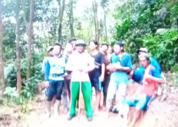 Pemdes Pagradin Alokasikan Dana Desa Tahap I Tahun 2022 Untuk Bangun Jalan ke Tempat Wisata Curug Bandung, Tingkatkan Roda Ekonomi Masyarakat