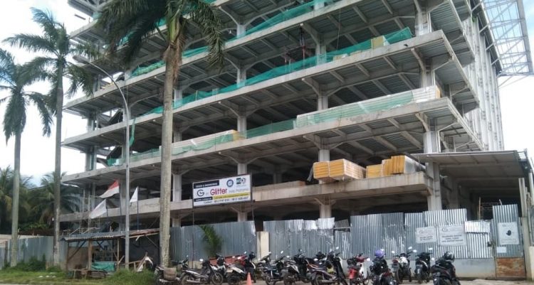 Dalih DPMPTSP Cabut Langgar GSB,Satpol PP Tangsel Copot Segel JCo Donuts