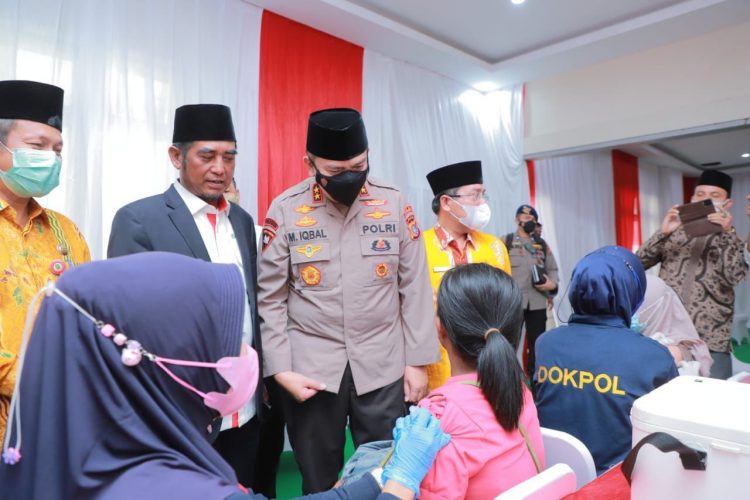 Program 1 Juta Vaksin Bersama PBNU, Kapolda Irjen Iqbal Optimis Vaksinasi Riau Lampaui Target