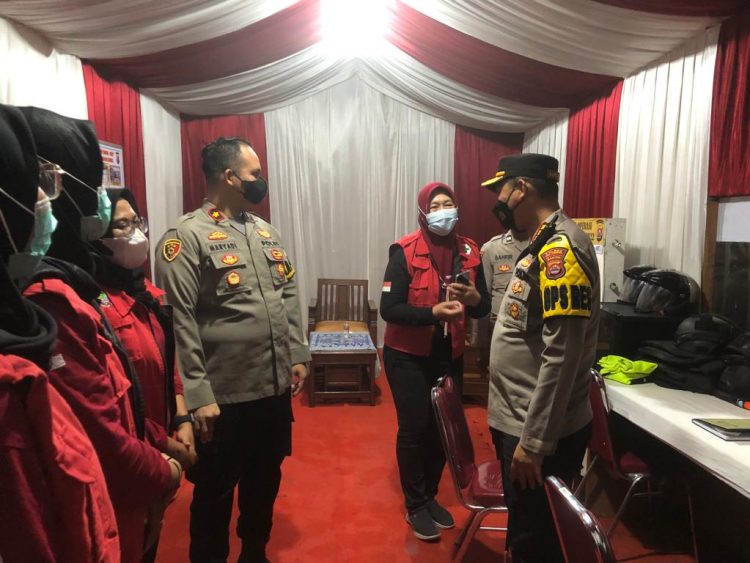 Dampingi Kapolresta Tangerang,Kapolsek Pasar Kemis Cek Pos Pam Ketupat Maung 2022
