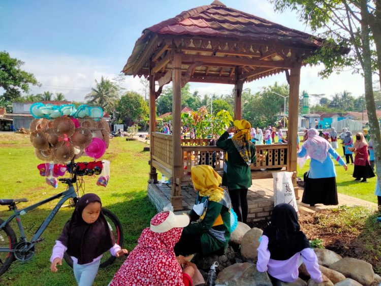 Pemdes Kasegeran Cilongok Gandeng BUMDES dan Karang Taruna Gelar Bazar Ramadhan