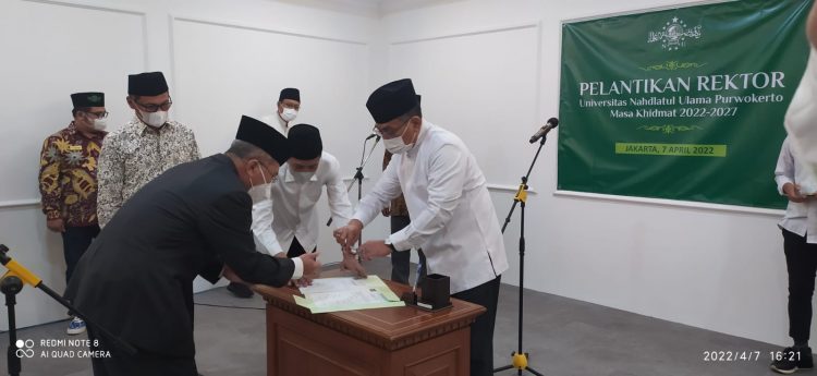 Dilantik Ketum Gus Yahya, Achmad Iqbal Resmi Jabat Rektor UNU Purwokerto