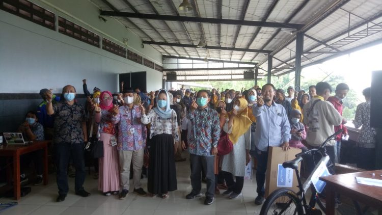 Anggota Komisi IX DPR RI Dari Fraksi Golkar Hj.Dewi Asmara, SH,.MH Adakan Sosialisasi