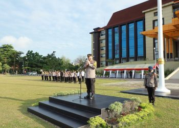 Kapolda Riau Irjen Moh Iqbal Pimpin Apel Perdana dan Gelar Halal Bihalal, Kembali Gelorakan Semangat “Together We Are Strong