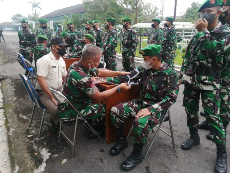 Antisipasi Gangguan Kesehatan, Korem 071/Wijayakusuma Rutin Cek Personel Sebelum Beraktifitas