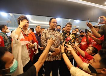 Gubernur DKI Jakarta Menghadiri Perayaan Paskah di JIS