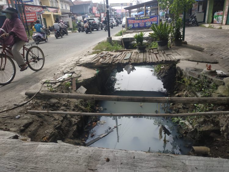 Soal Galian,Inisiatif Forum RW di Pasar Kemis Bikin Kisruh