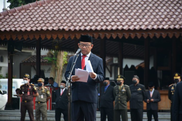 Bupati Achmad Husein Pimpin Upacara Hari Lahir Pancasila