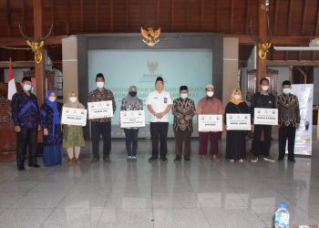 Baznas Kabupaten Banyumas Tasyarufkan Bantuan Produktif