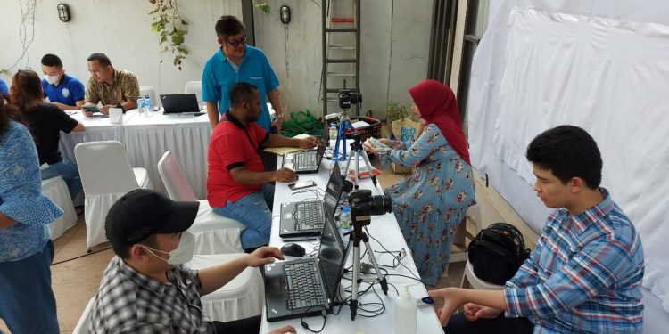 Rame-Rame Bikin Paspor Dengan Eazy Passport