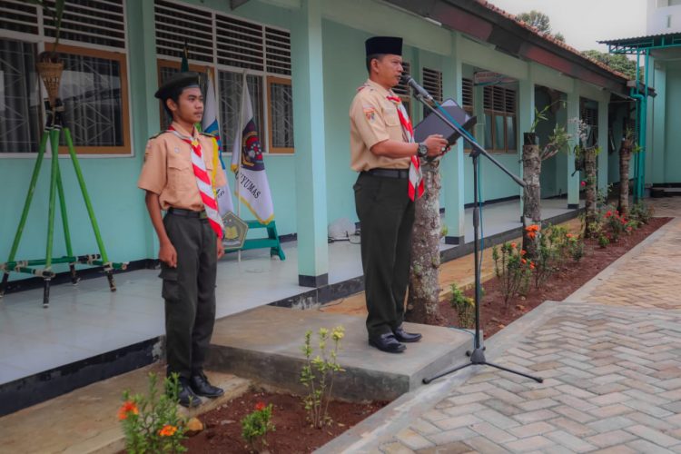 Calon Dewan Ambalan Madrasah Aliyah Negeri 3 Banyumas Dilantik