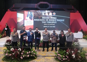 Akpol 96 Luncurkan Buku ‘Berjuang di Sudut-sudut Tak Terliput’