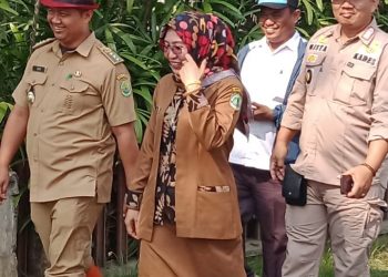 Pemdes Sukamandi Jaya dan Ciasem Tengah Adakan Giat Bersih – bersih
