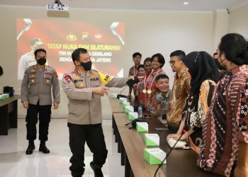 Kapolda Jateng Apresiasi Tim Nusantara Gemilang, Lima Penampil Asal Papua Diangkat Jadi Anak Asuh