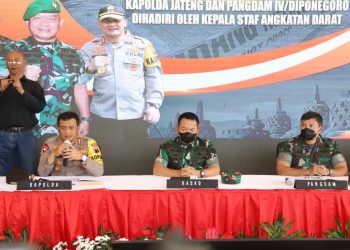 Dihadiri KASAD, Kapolda Jateng Paparkan Kronologi Penembakan Istri Anggota TNI di Banyumanik