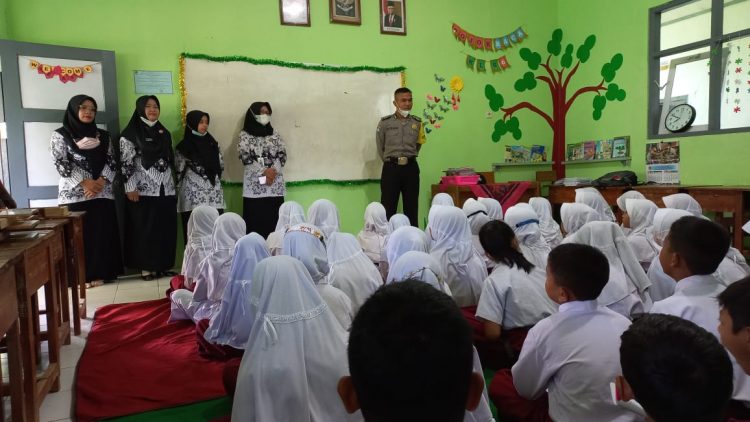 Semarak Peringatan Hari Anak Nasional di SD Negeri Kalibatur