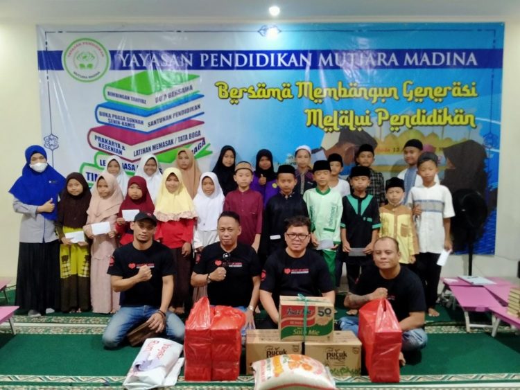 Team Heart Of Hope Harapan Hati indonesia Force One Academy, Berikan Santunan Kepada Anak Yatim Piatu