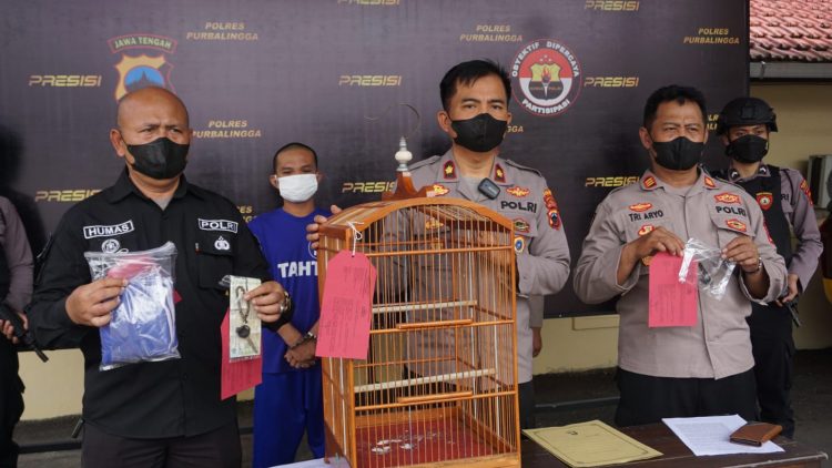 Warga Purwokerto Tertangkap Curi Burung di Purbalingga