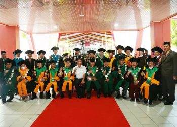 Pj Gubernur Al Muktabar Sampaikan Orasi Ilmiah Pada Wisuda UIN SMH Banten