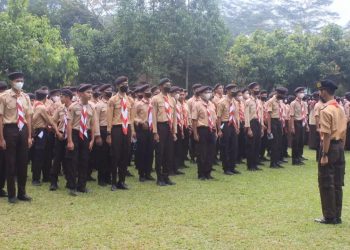 Pramuka SMA Negeri Ajibarang Terima Anggota Baru