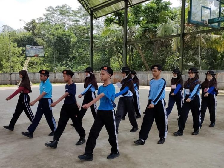 Pramuka SMPN 1 Sumbang Siap Terima Tim Visitasi Gudep Mantap Tingkat Kwarda