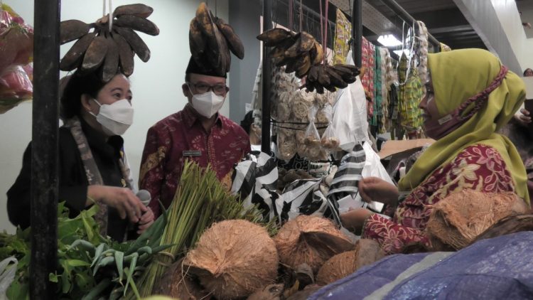 Resmikan Pasar Banyumas, Ketua DPR RI Puan Maharani Tekankan Jaga Kebersihan