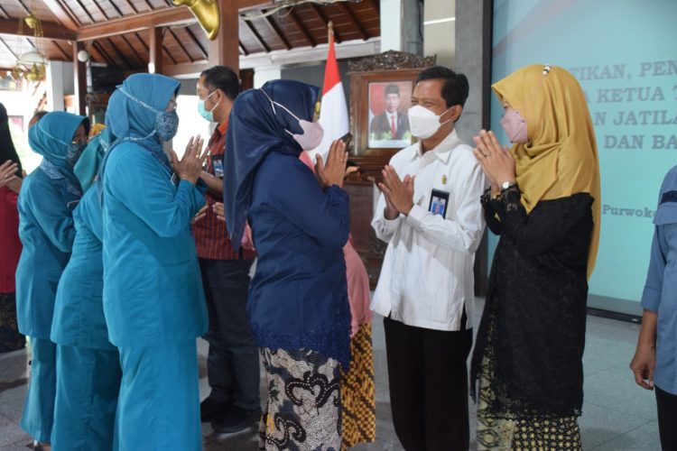 Ketua TP PKK Kabupaten Banyumas Lantik 3 Ketua TP PKK Kecamatan