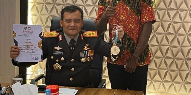 Kapolda Jateng Temui Anak Asuh Atlet Jateng Berdarah Papua, Ini Motivasi Yang Diberikan