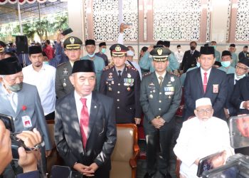 Ponpes Ngruki Selenggarakan HUT RI, Diikuti Abu Bakar Ba’asyir Serta 600 Santri, Walau Dengan Berkursi Roda