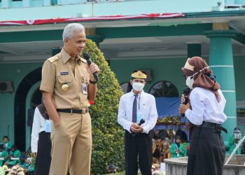 Ganjar Ajak Mahasiswa Jaga Kerukunan Umat dan Budaya Bangsa
