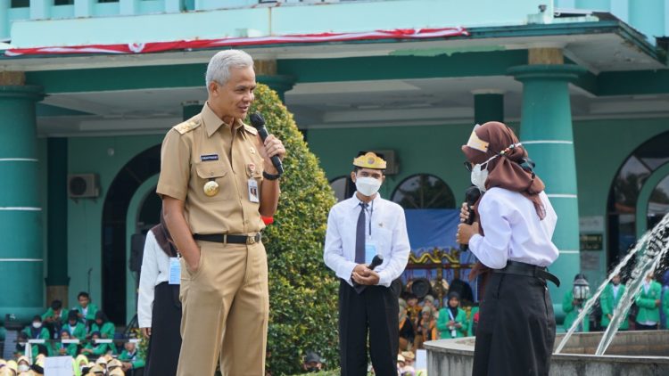 Ganjar Ajak Mahasiswa Jaga Kerukunan Umat dan Budaya Bangsa